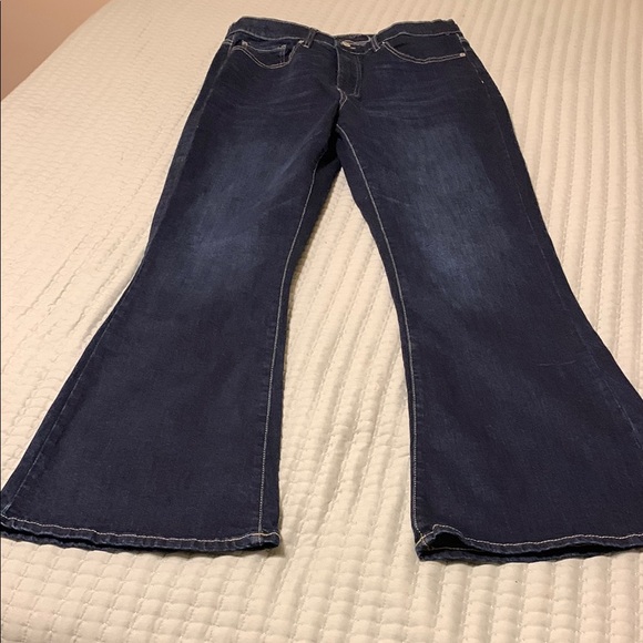 Lucky Brand Denim - Lucky Brand Women's 5-Pocket Jeans Size 14/32 NWOT flared Bottoms Super cute